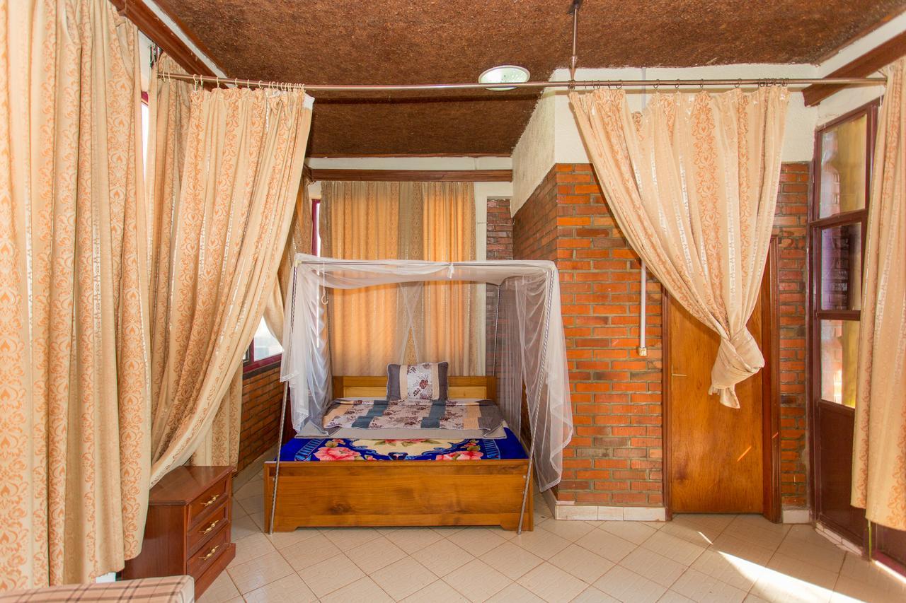 Heart Land Hotel Kigali Exterior foto